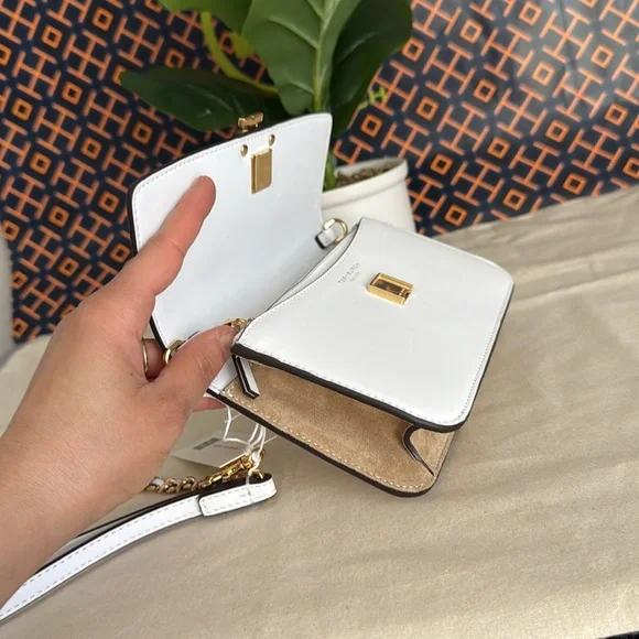 NWT ,Tory Burch Britten soft chain wallet W Wristlet White and Gold Wome… - Picture 6 of 15